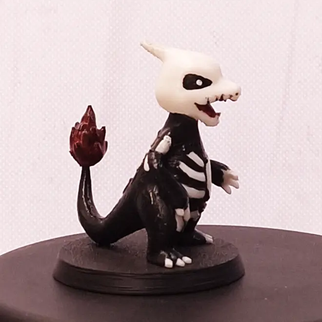 Halloween Charmeleon Figure